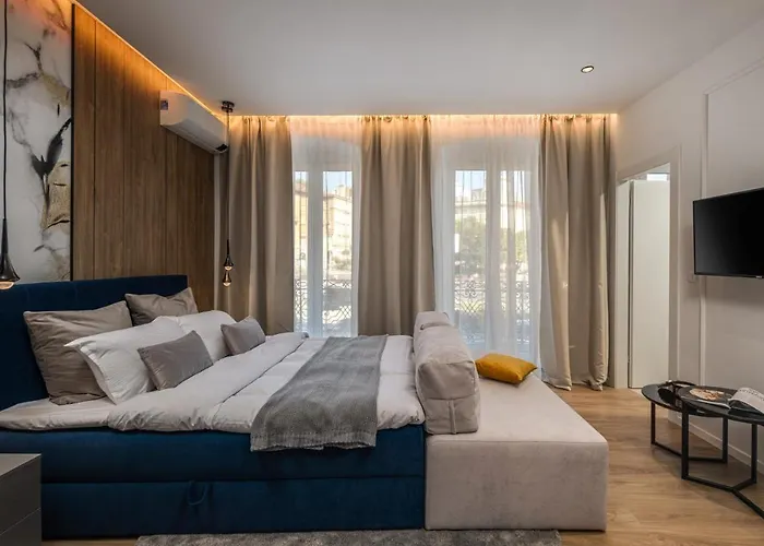 Bella Vita Apartments